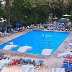 Hotel Paphiessa & 3*