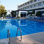 Paphiessa & Hotel