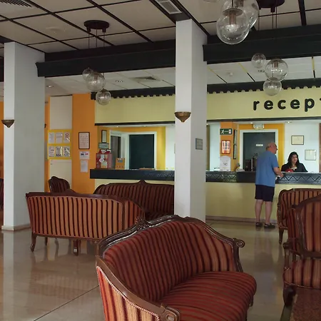 Hotel Paphiessa & 3*