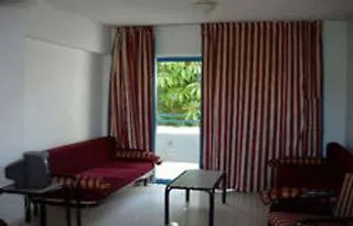 Hotel Paphiessa & 3*